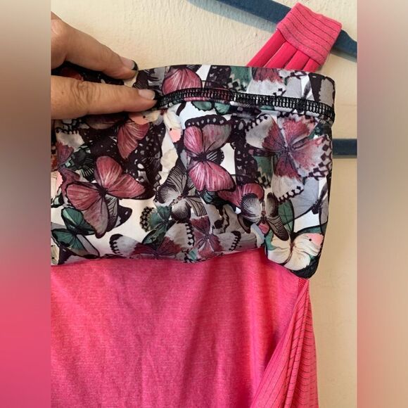 Lululemon‎ Free to be Wild Hot Pink Butterfly Tank size 6 - Picture 6 of 12